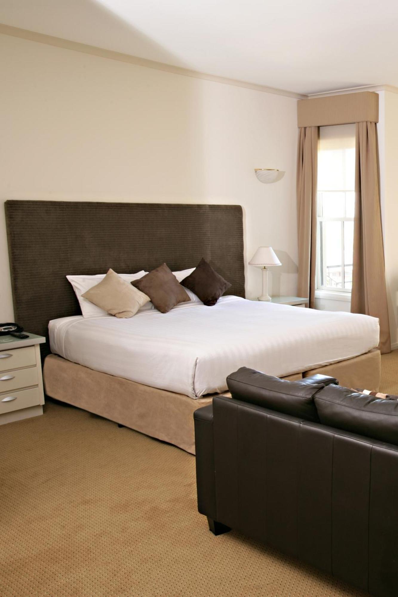 Beau Monde International Hotel Doncaster East Eksteriør billede