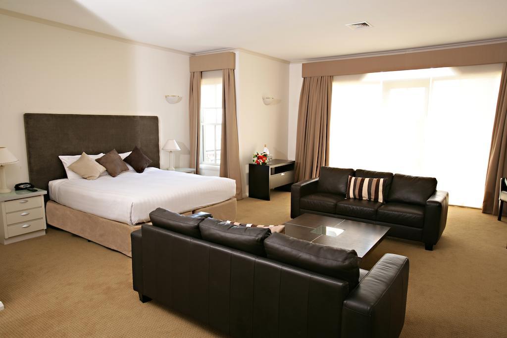 Beau Monde International Hotel Doncaster East Værelse billede