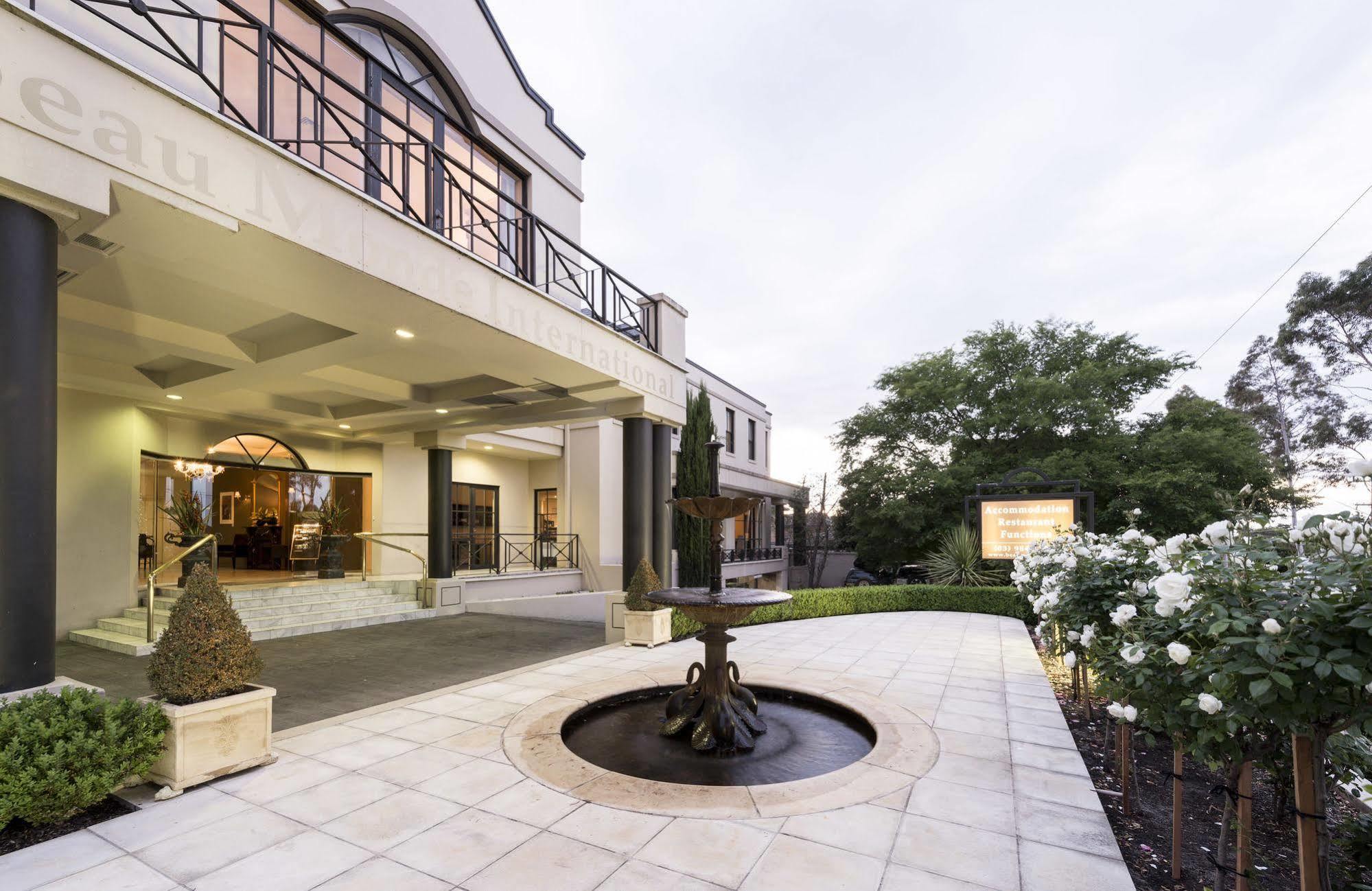Beau Monde International Hotel Doncaster East Eksteriør billede
