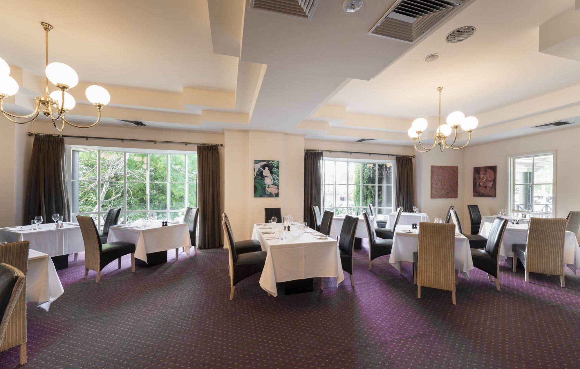 Beau Monde International Hotel Doncaster East Eksteriør billede