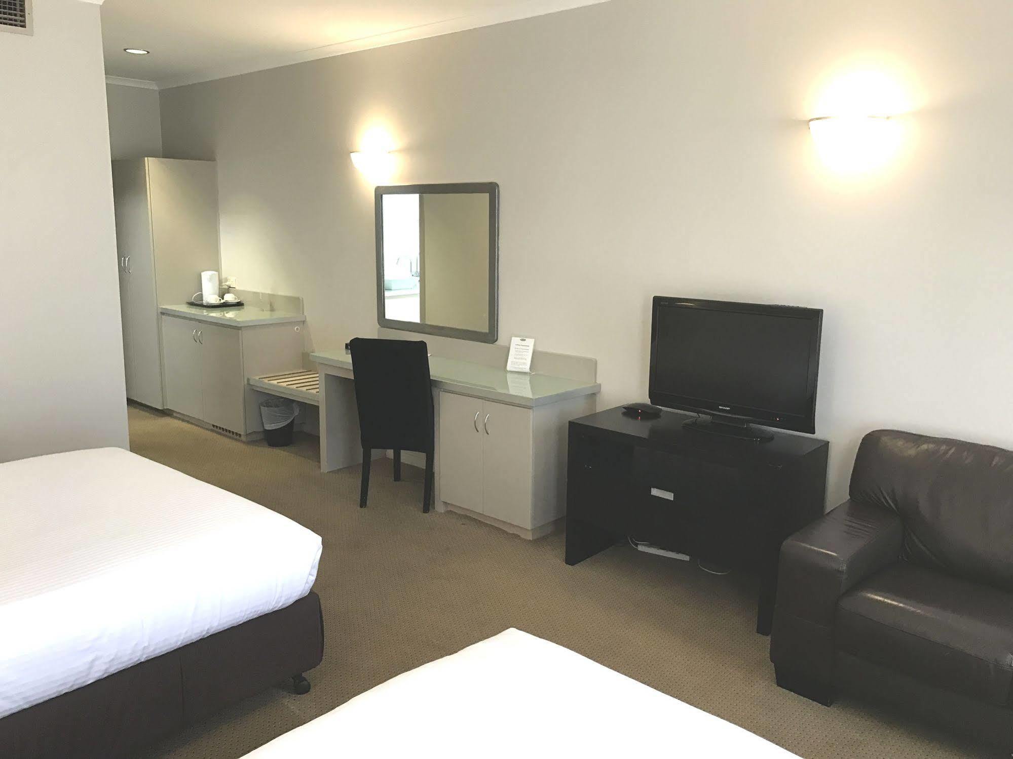 Beau Monde International Hotel Doncaster East Eksteriør billede