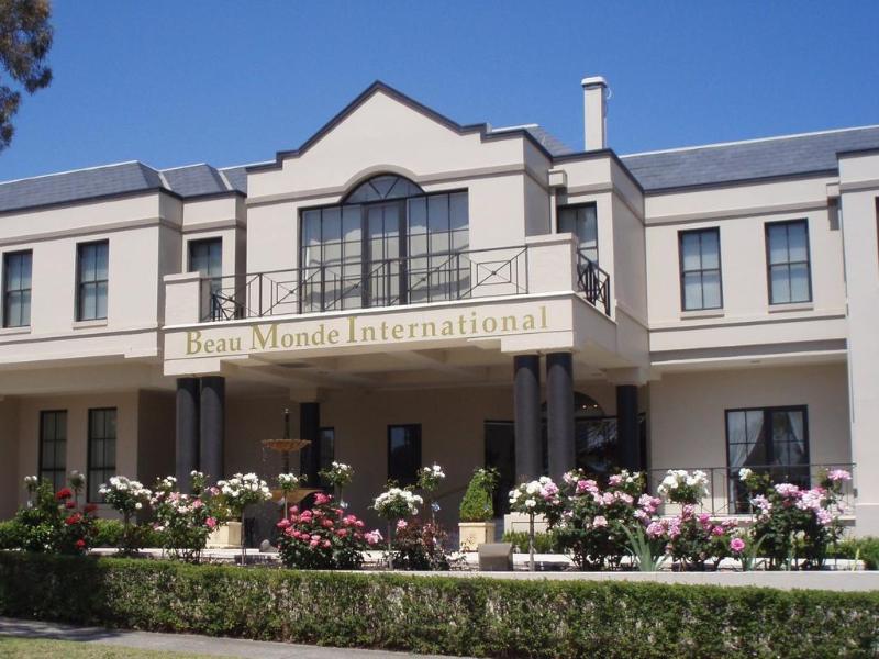Beau Monde International Hotel Doncaster East Eksteriør billede