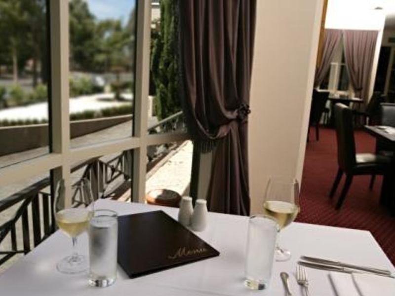 Beau Monde International Hotel Doncaster East Eksteriør billede